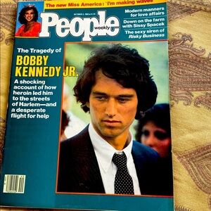 ROBERT KENNEDY JR VANESSA WILLIAMS PEOPLE MAGAZINE October 3, 1983